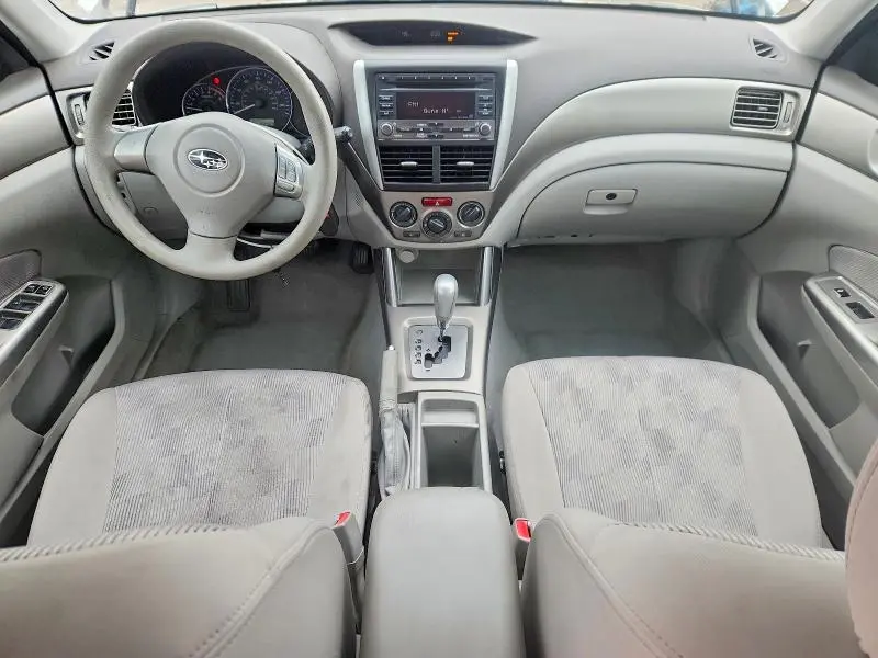 2010 SUBARU FORESTER XS  
