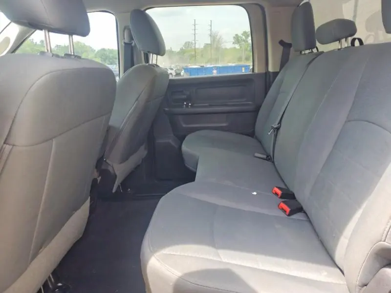 2016 RAM 1500 ST  