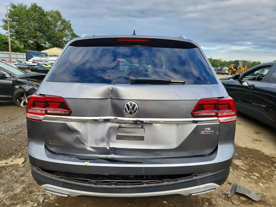 2018 VOLKSWAGEN ATLAS S  