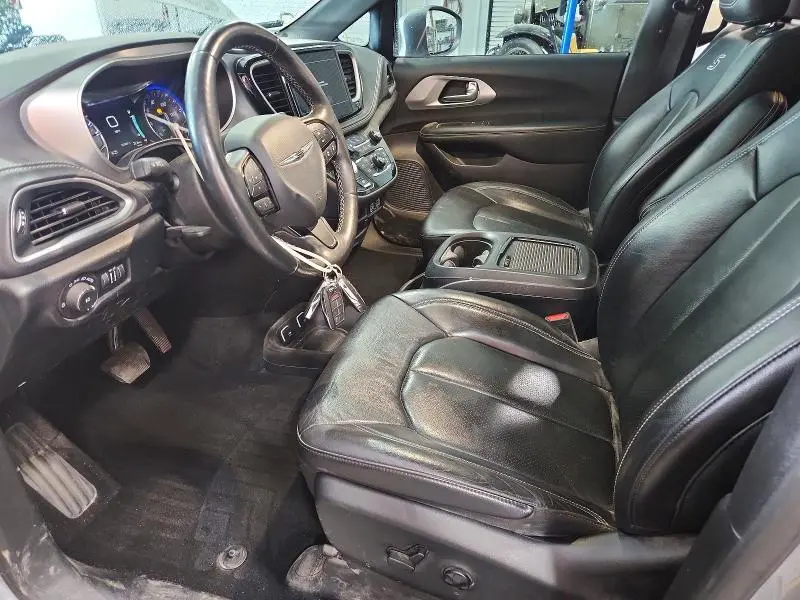 2021 CHRYSLER PACIFICA TOURING L  