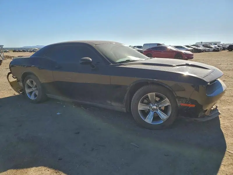 2021 DODGE CHALLENGER SXT  