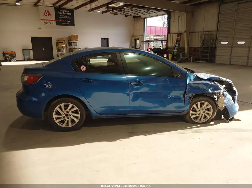2012 MAZDA MAZDA3  