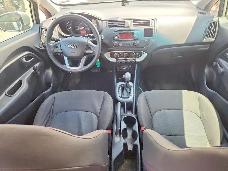 2015 KIA RIO LX  