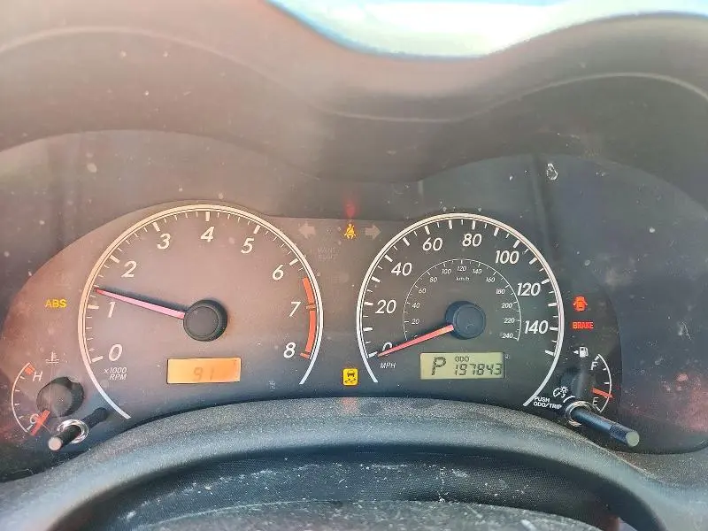 2013 TOYOTA COROLLA LE  