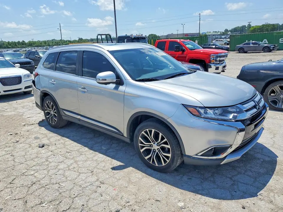 2018 MITSUBISHI OUTLANDER SE  