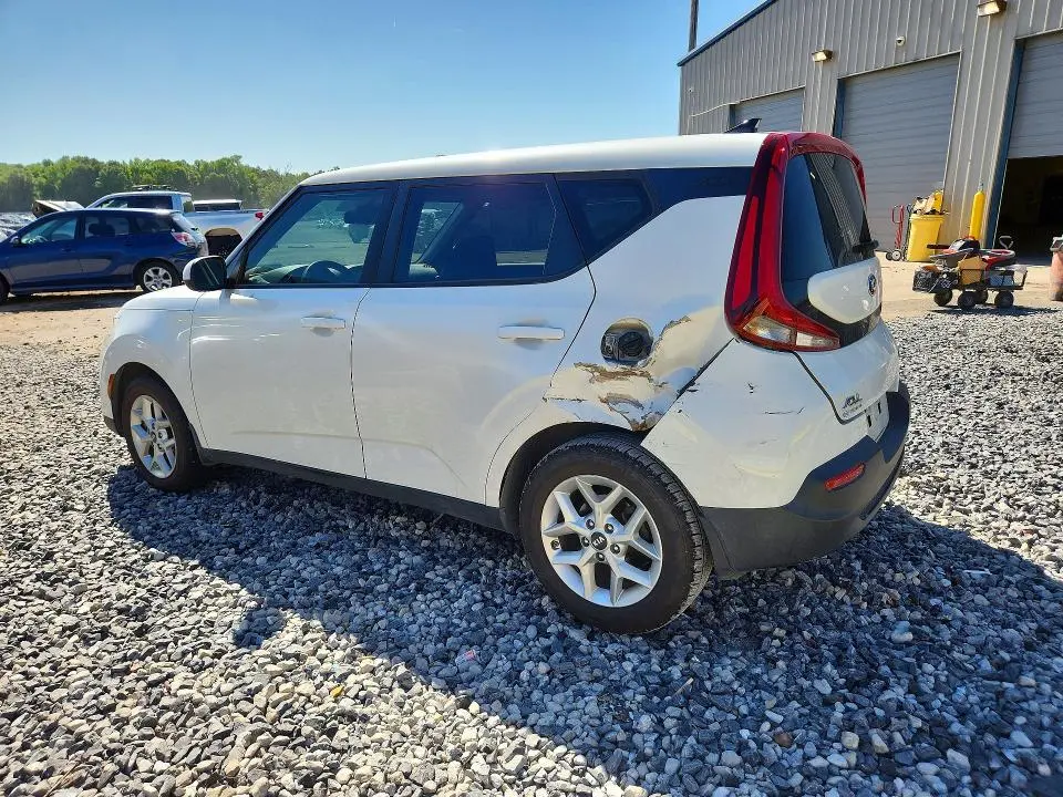 2020 KIA SOUL S  