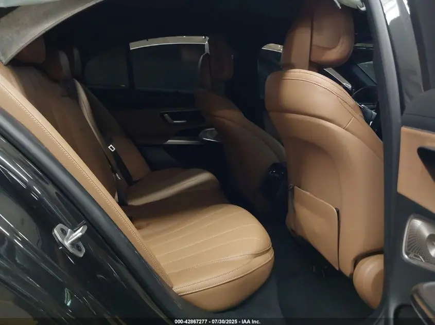 2025 MERCEDES-BENZ E 350  