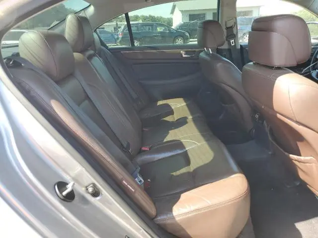 2011 HYUN GENESIS 4.   