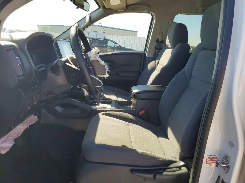 2025 NISSAN FRONTIER S  