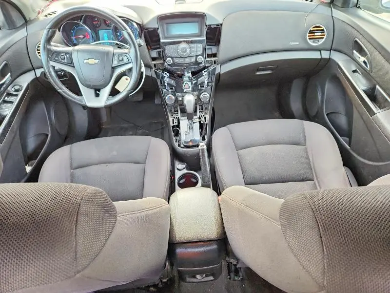 2013 CHEVROLET CRUZE LT  