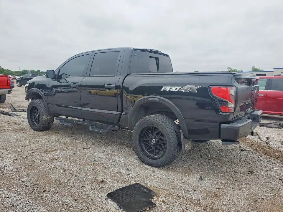 2021 NISSAN TITAN PRO-4X  