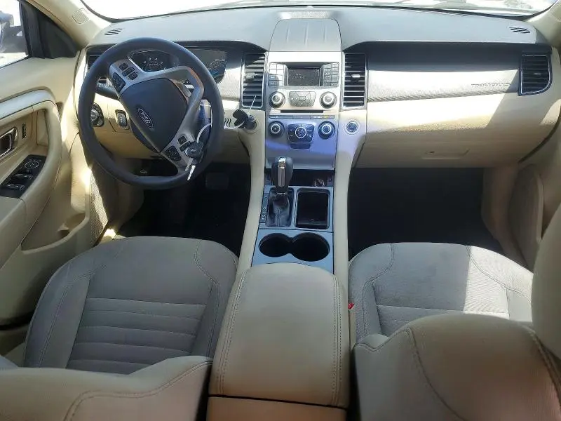 2015 FORD TAURUS SE  