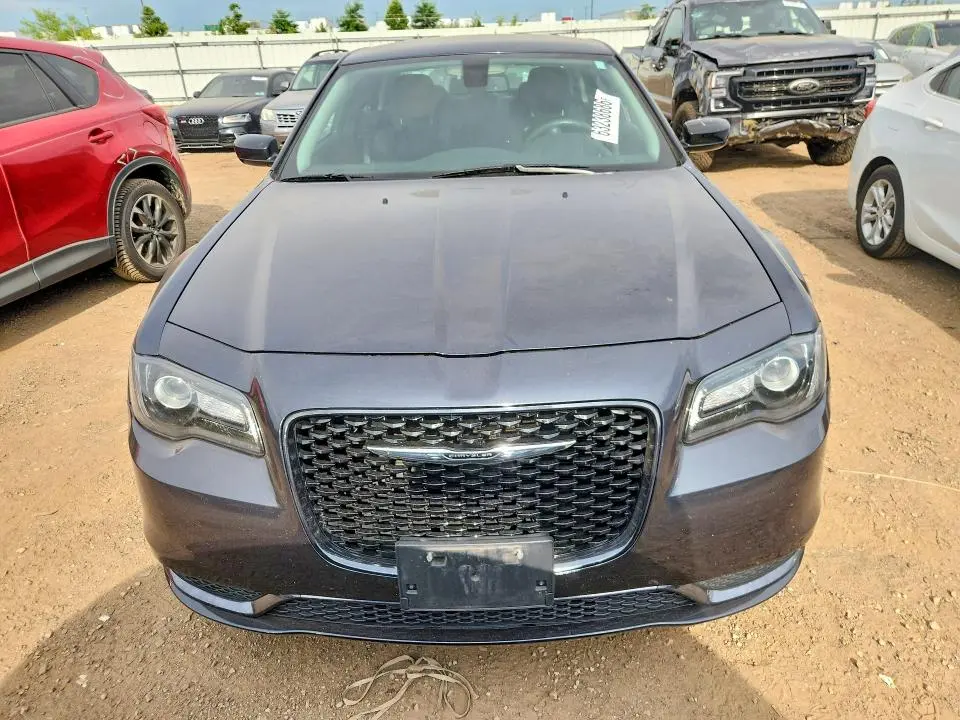 2018 CHRYSLER 300 TOURING  