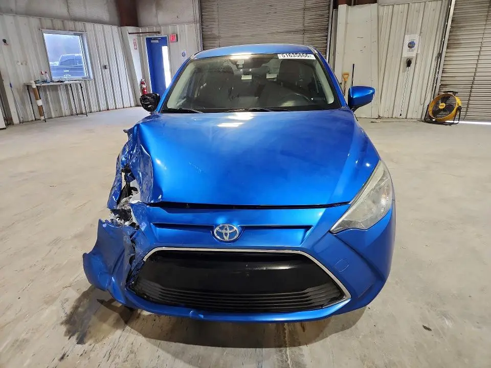 2017 TOYOTA YARIS IA BASE  