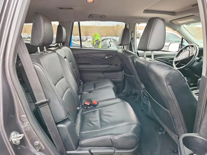 2017 HONDA PILOT EXL  