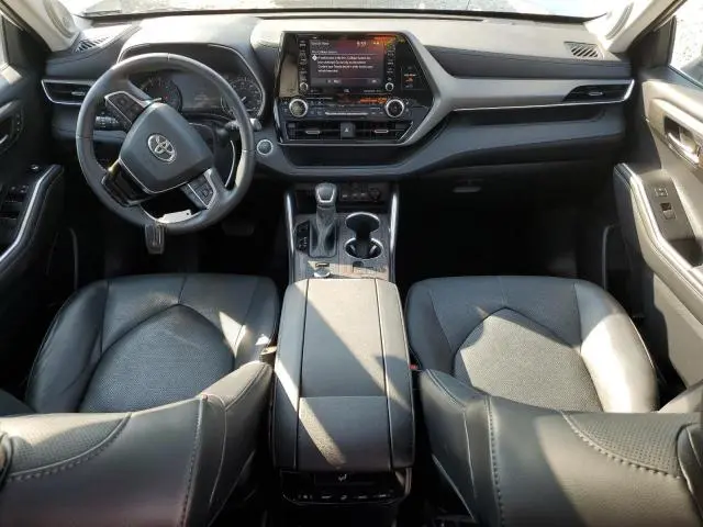 2021 TOYOTA HIGHLANDER LIMITED  