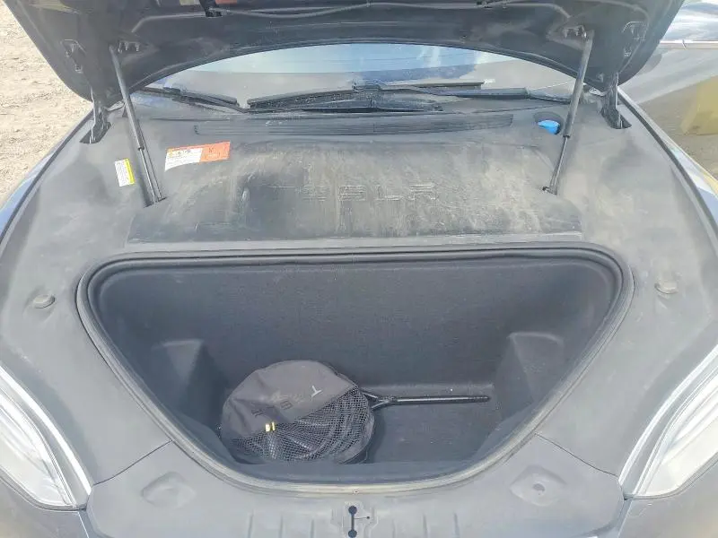 2016 TESLA MODEL S   