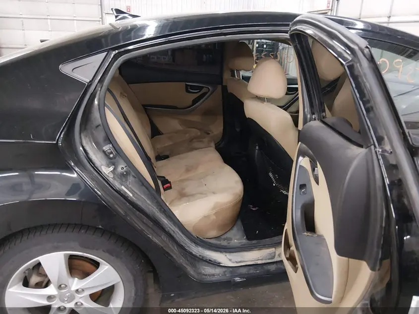 2013 HYUNDAI ELANTRA GLS