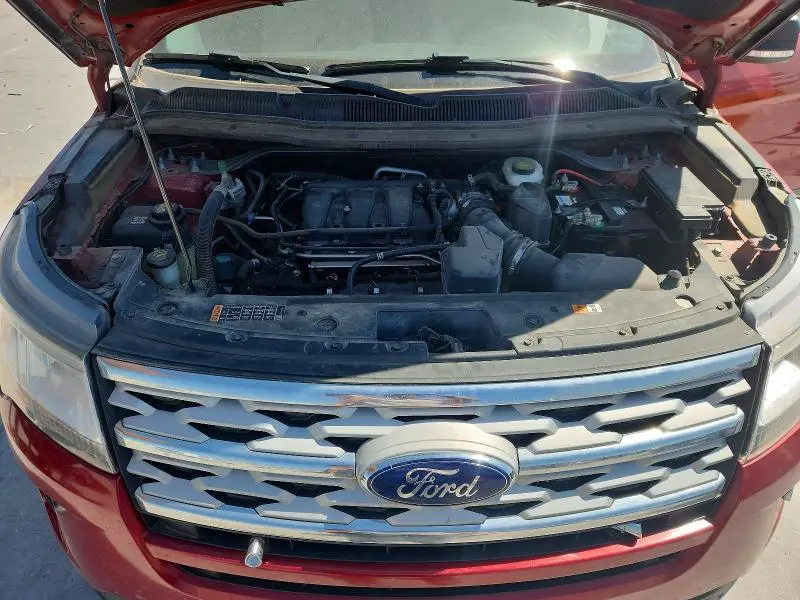 2019 FORD EXPLORER XLT  