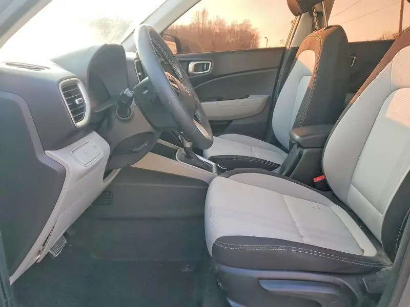 2023 HYUNDAI VENUE SEL  