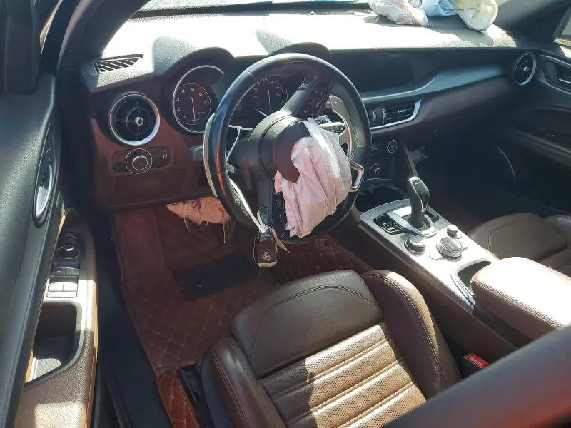 2021 ALFA ROMEO STELVIO TI  