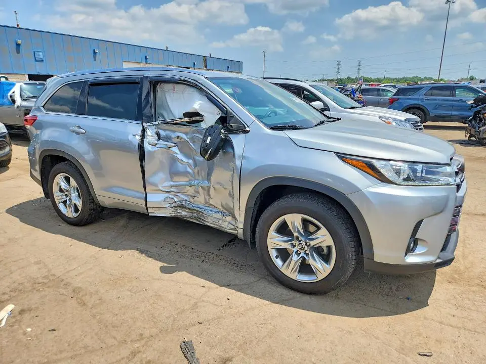 2019 TOYOTA HIGHLANDER LIMITED  