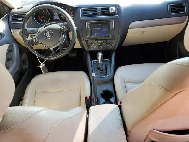 2017 VOLKSWAGEN JETTA SE  
