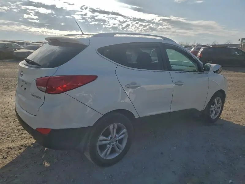 2013 HYUNDAI TUCSON GLS  