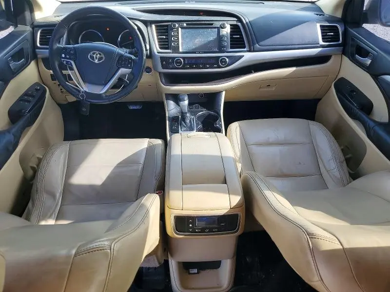 2015 TOYOTA HIGHLANDER XLE  