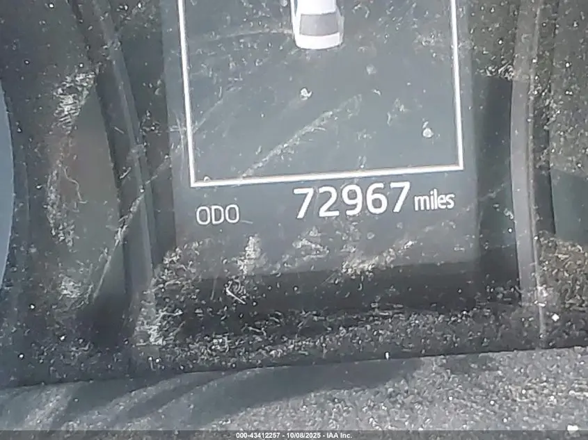 2019 TOYOTA CAMRY LE