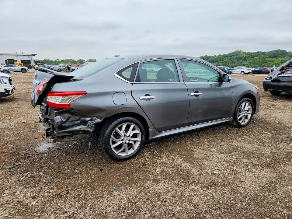 2015 NISSAN SENTRA SR  