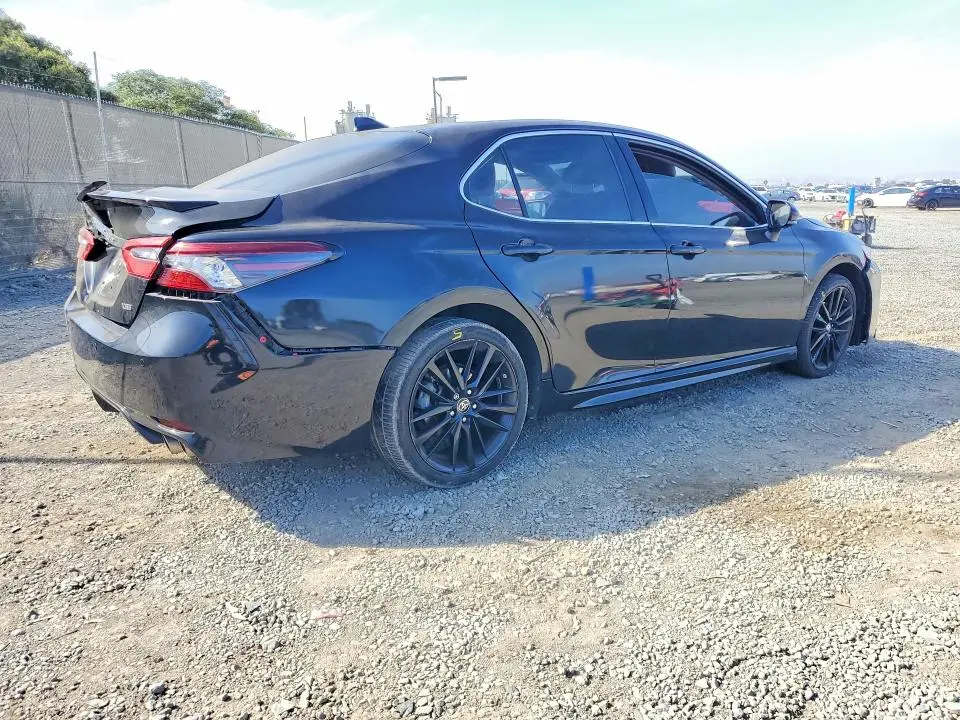 2021 TOYOTA CAMRY XSE  