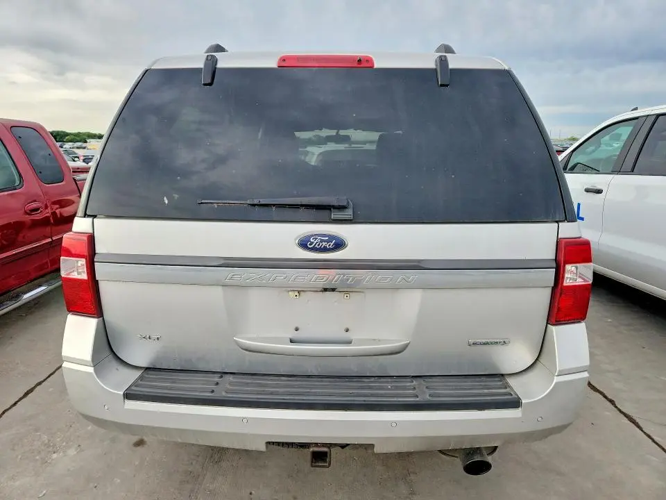 2017 FORD EXPEDITION XLT  