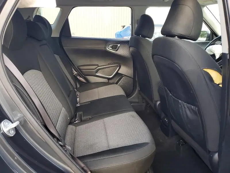 2023 KIA SOUL EX  