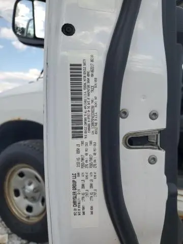 2014 RAM 1500 ST