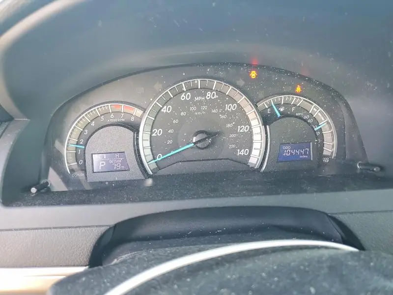 2012 TOYOTA CAMRY SE  