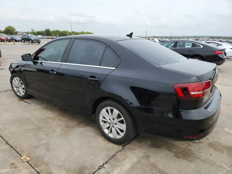 2016 VOLKSWAGEN JETTA SE  