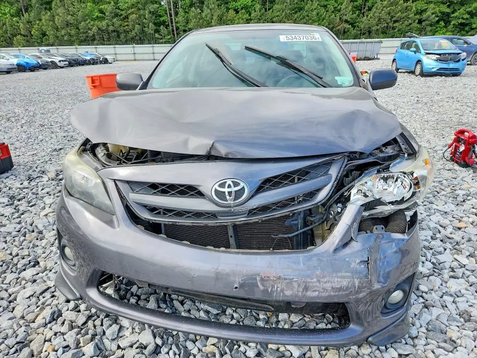 2013 TOYOTA COROLLA S  