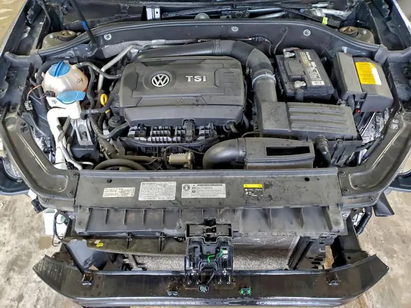 2017 VOLKSWAGEN PASSAT R-LINE  