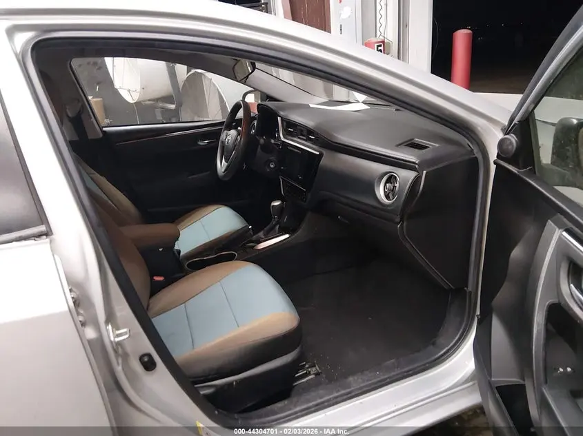 2019 TOYOTA COROLLA LE