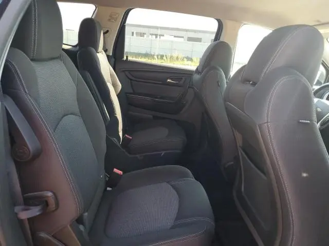 2015 CHEVROLET TRAVERSE LT  