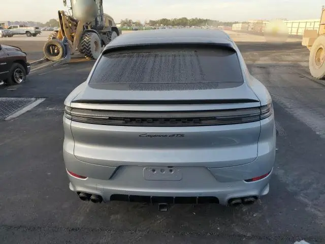 2025 PORSCHE CAYENNE GTS COUPE  