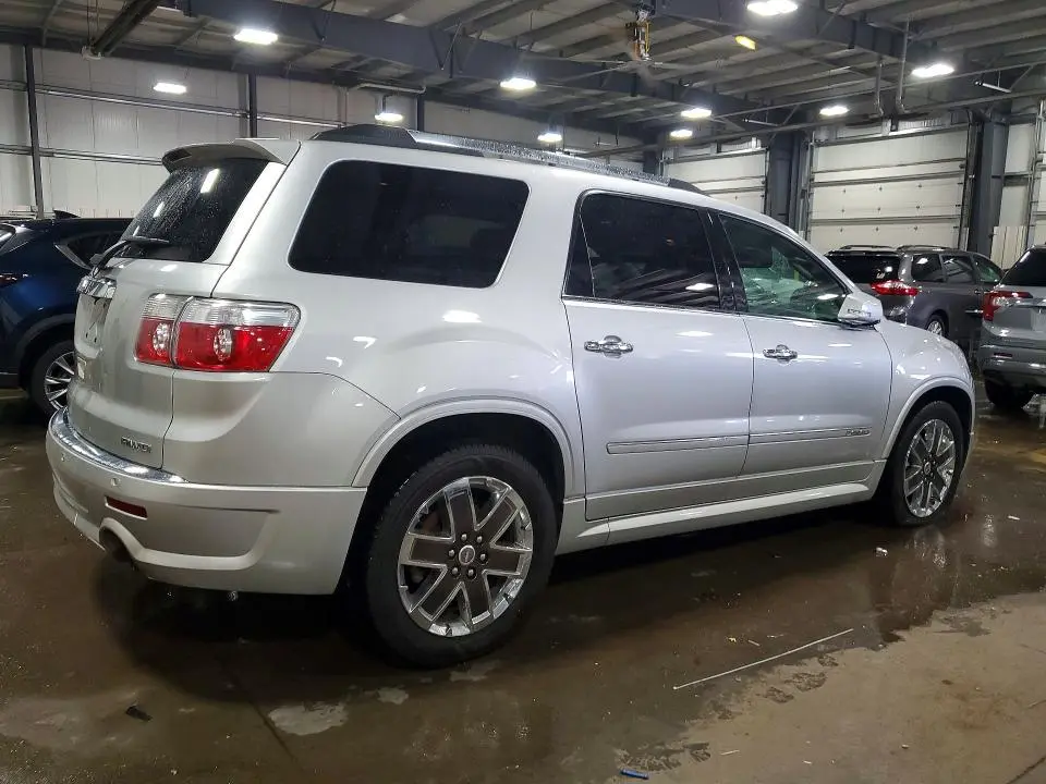 2012 GMC ACADIA DENALI  