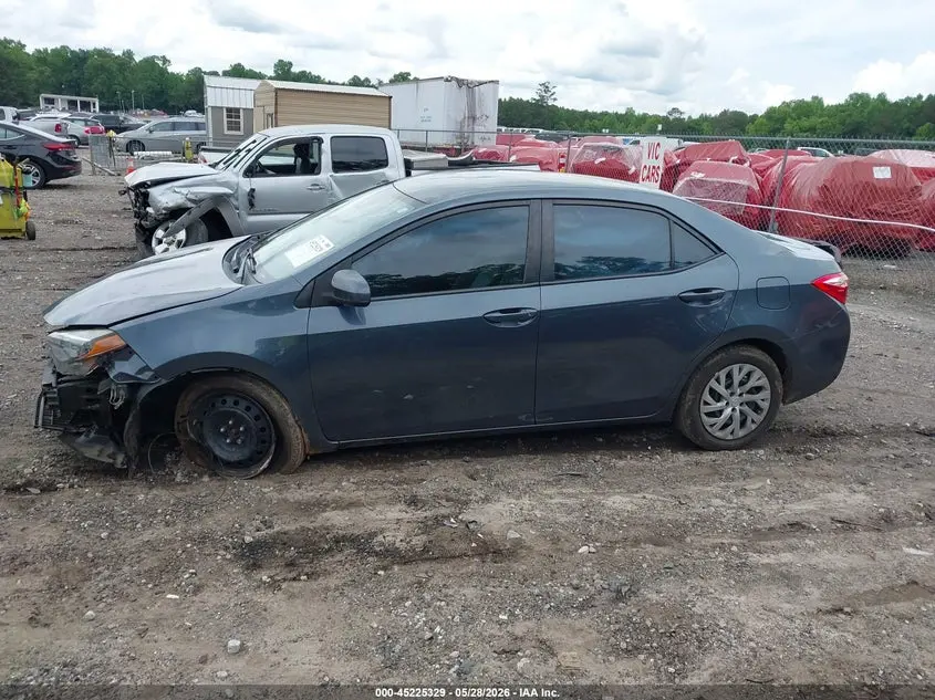 2019 TOYOTA COROLLA LE