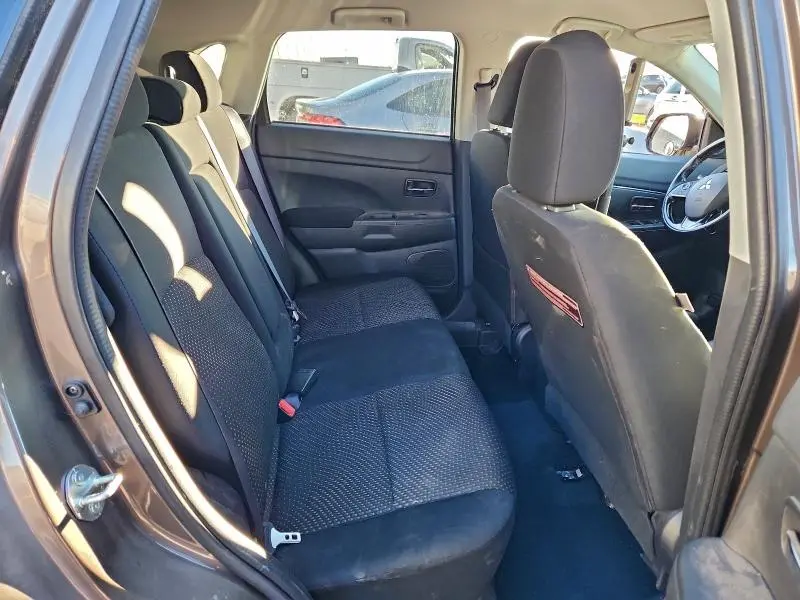 2016 MITSUBISHI OUTLANDER SPORT ES  