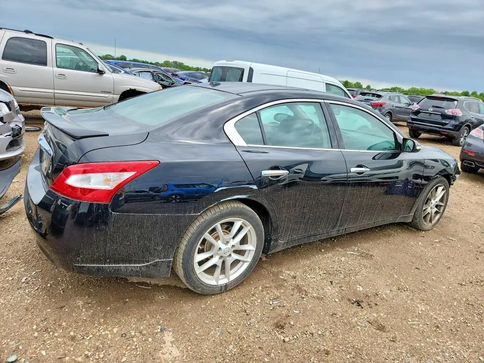 2011 NISSAN MAXIMA 3.5 S  