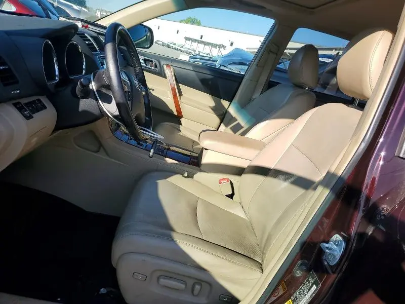 2013 TOYOTA HIGHLANDER LIMITED  