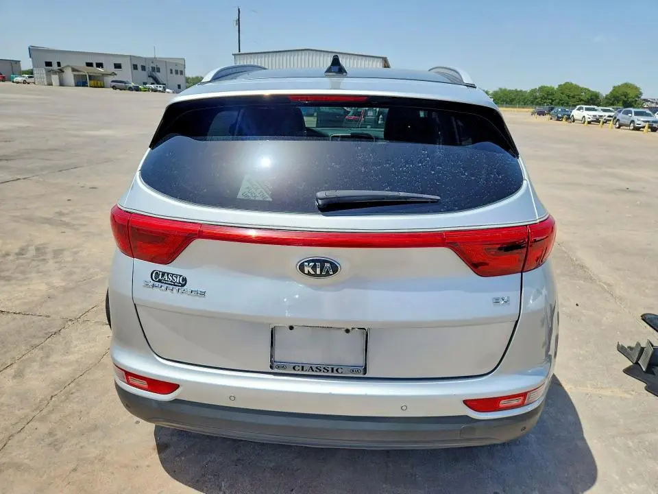 2017 KIA SPORTAGE EX  