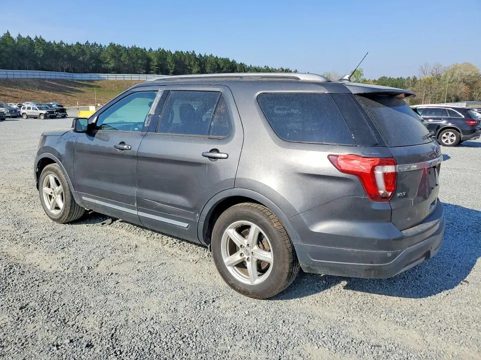 2019 FORD EXPLORER XLT  