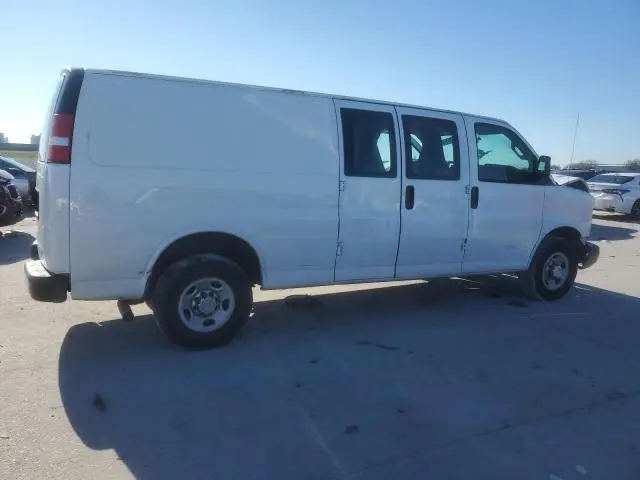 2017 CHEVROLET EXPRESS G2500   